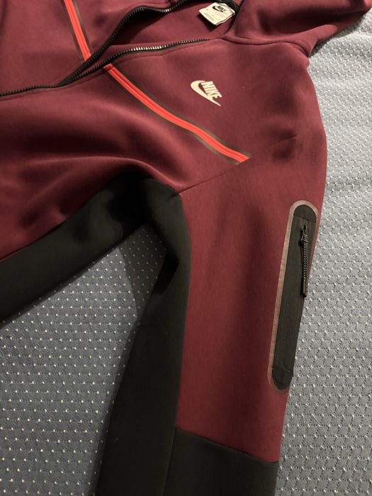 Редкий оригинальный nike tech fleece dark beetroot