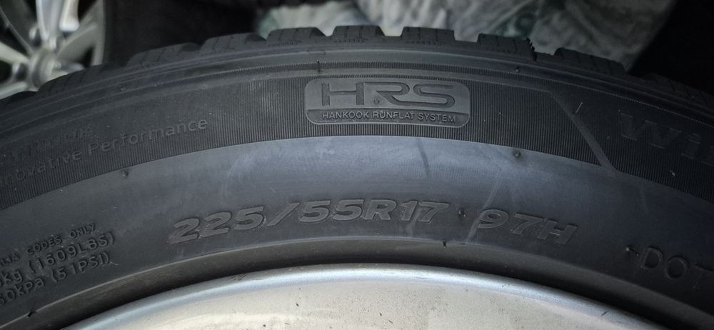 225/55R17 97H Джанти със зимни гуми 17" 39/2023г.