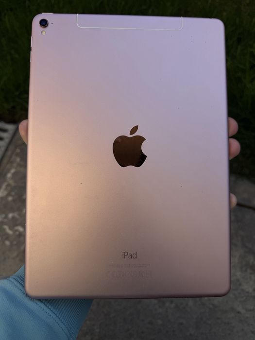 Apple iPad Pro 9.7 cutie originala