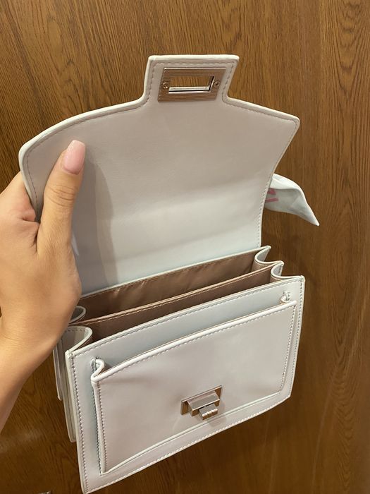 Дамска чанта Quazi