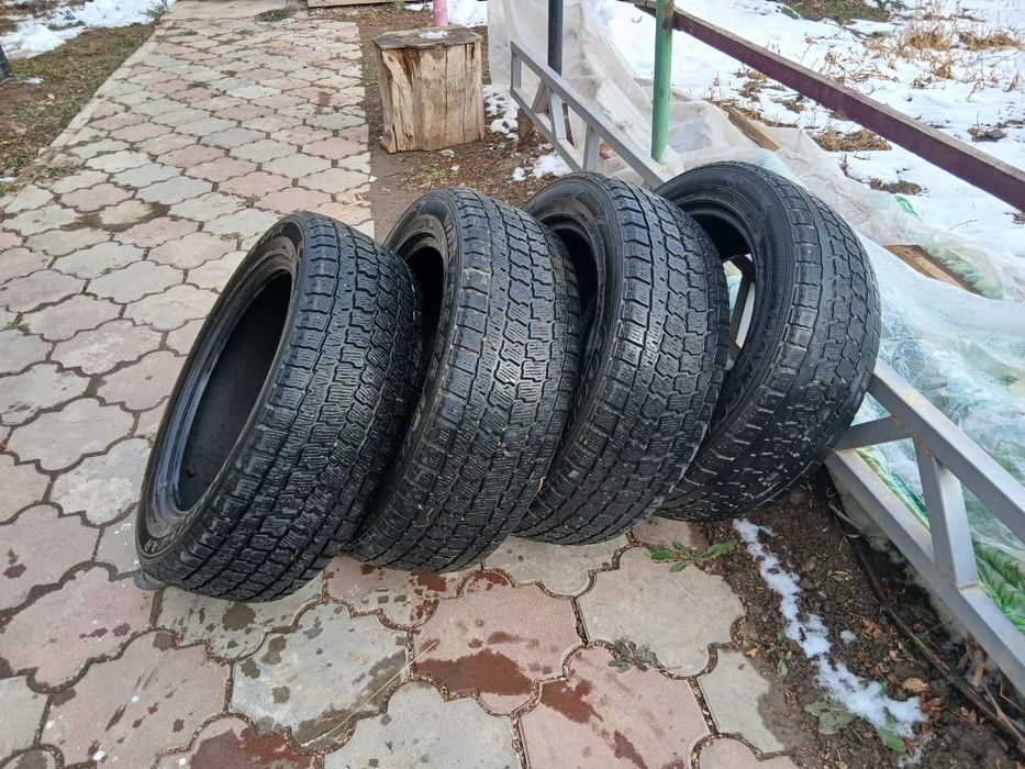 Продам зимние шины