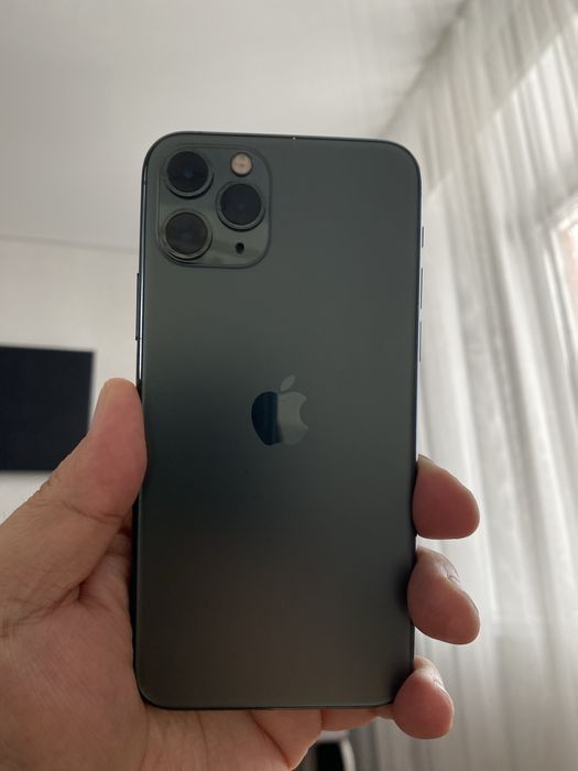 Продам Iphone 11 pro