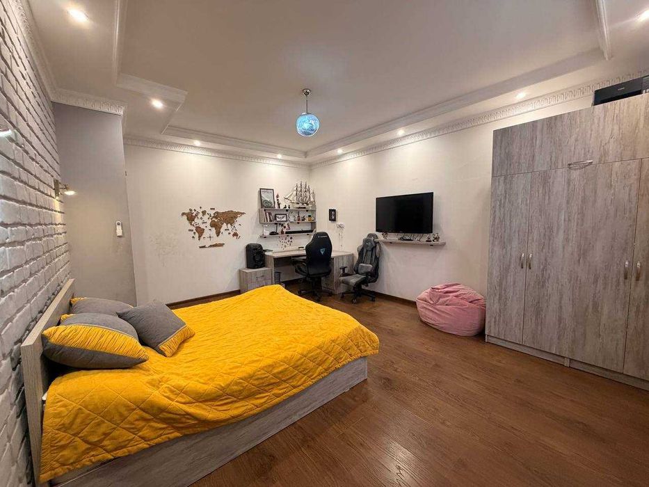 Массив Эльбек Габус 6/4/5 202м2