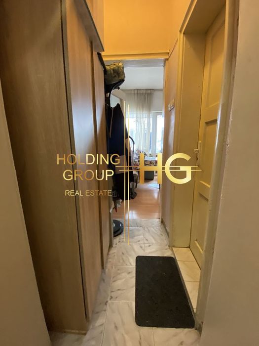 Продава се Тристаен апартамент в Варна, Център - 75 кв.м за 2267 €/кв.м - Снимка #4