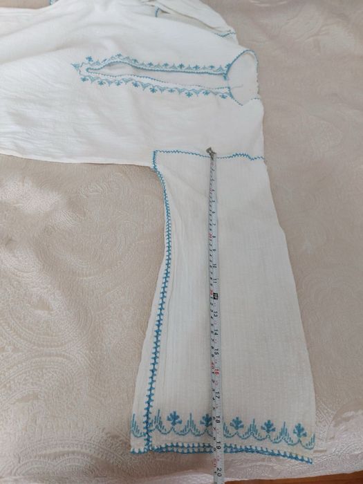 Автентична ръчно бродирана риза