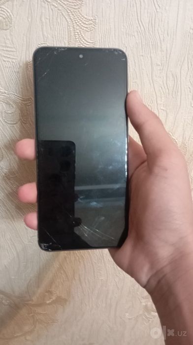 Ekrani ketgan redmi not 10