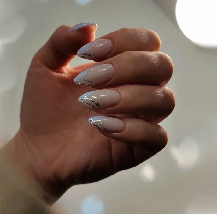 Маникюр за 45–60 минут Костанай