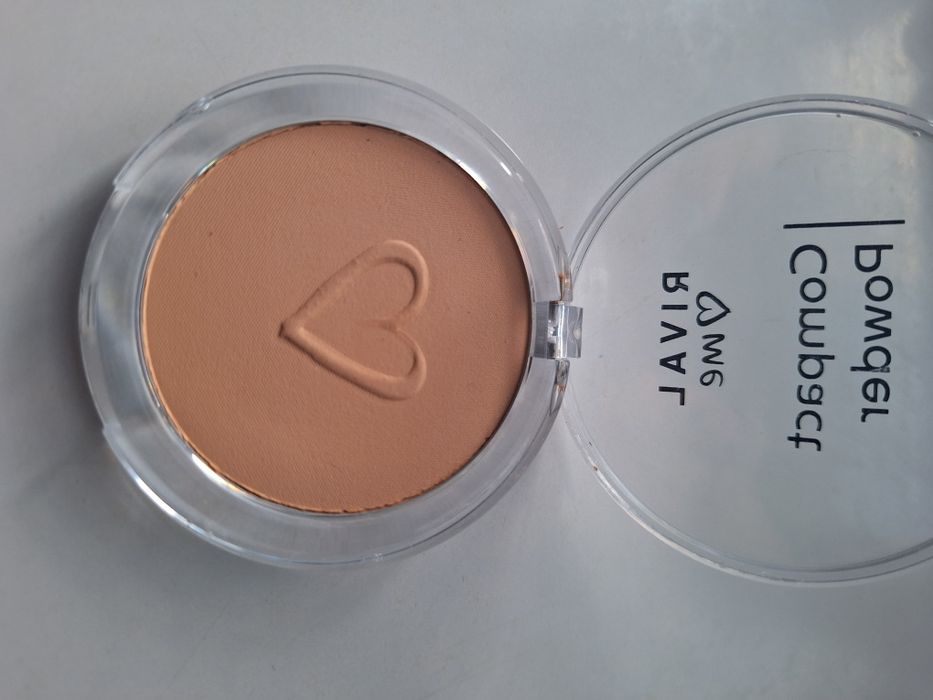 Продавам пудра RIVAL