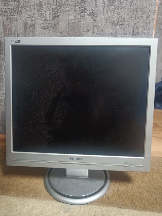 Продам мониторы старые