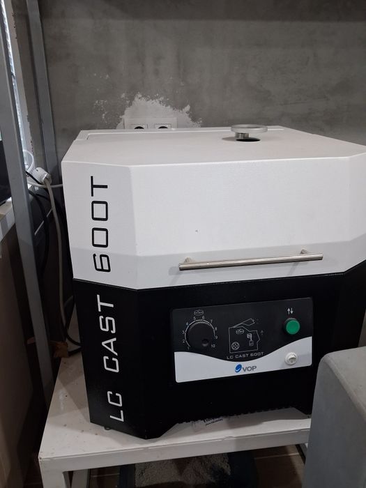 Продавам кастомат LC CAST 600 T.