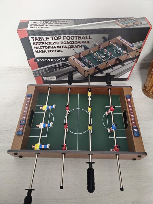 Masa/ tabla de fotbal cu 12 jucători