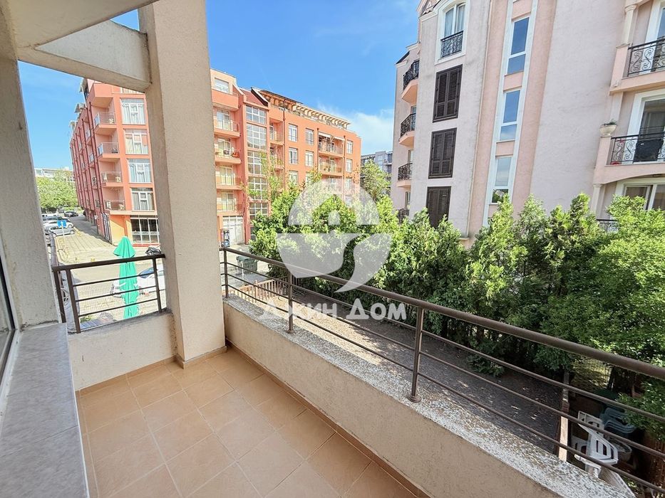 Продава се Двустаен апартамент в к.к. Слънчев бряг - 81 кв.м за 1223 €/кв.м - Снимка #11