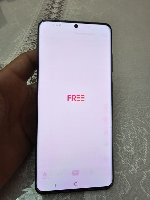 Samsung S20 ultra sotiladi.