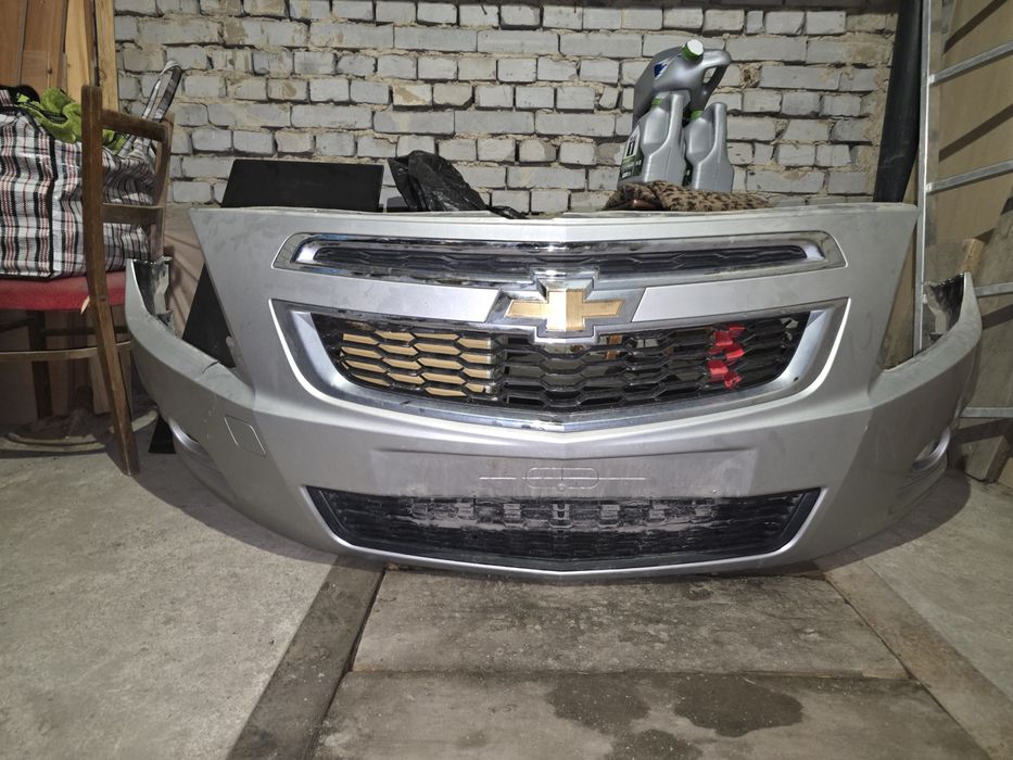 Продам бампер оригинальный Chevrolet Cobalt