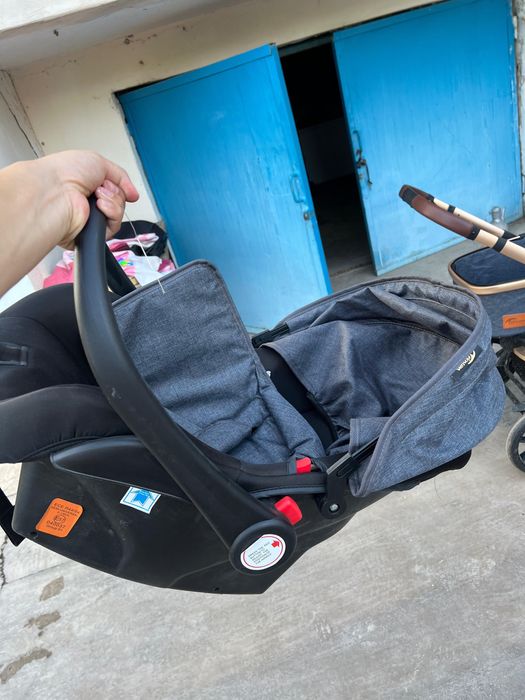 Продается коляска