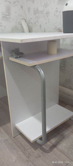 Продам письменный стол