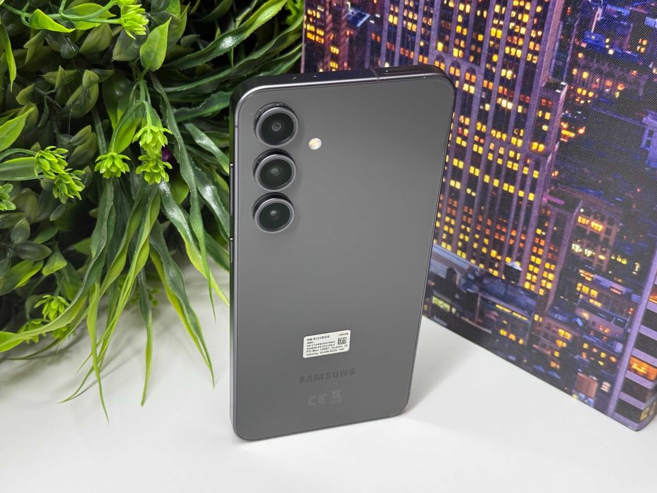 ! Като НОВО ! Samsung S24 FE 128GB Гаранция