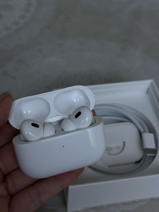 Наушники Airpods pro