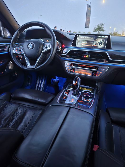 BMW Seria 730D XDrive 265CP
