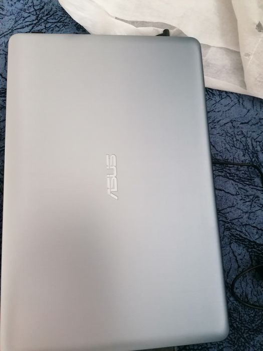 Лаптоп Asus X540 S