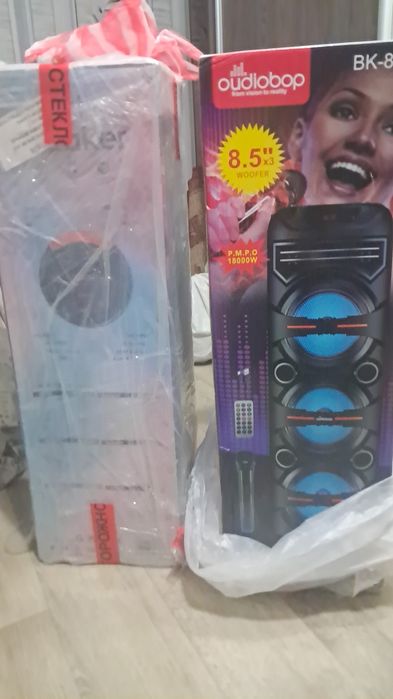 Продаю колонки.читают все.