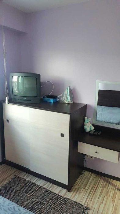 Преустроена гарсониера Надежда 1 до метро