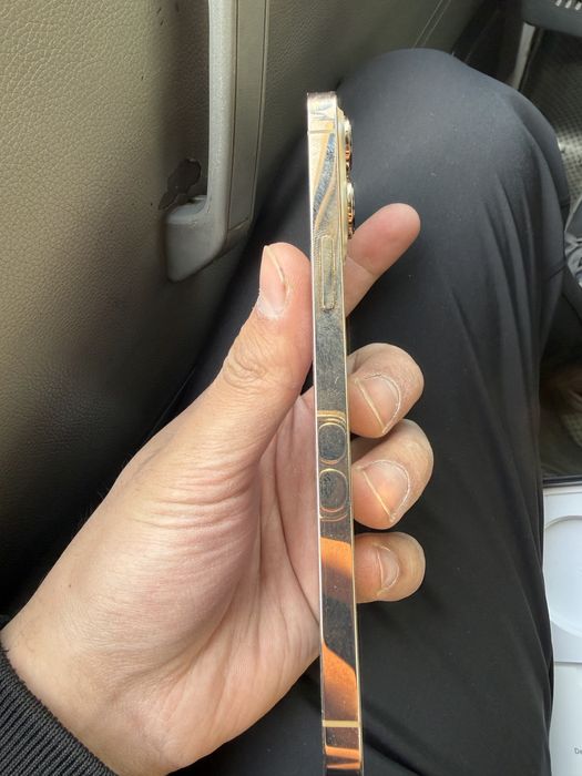 Iphone 13 pro max gold