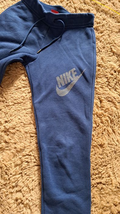 Pantaloni sport Nike