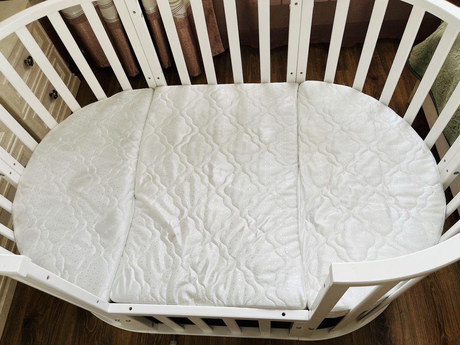 Продам манеж 8в1 40000