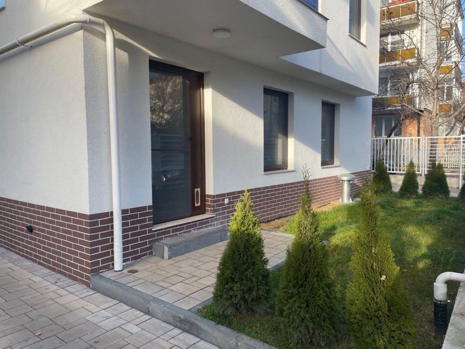 Apartamanet de inchiriat 450€