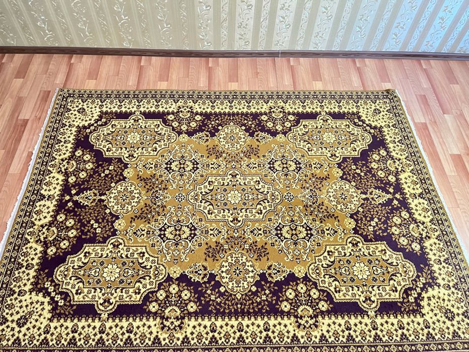 Ковер комнатный