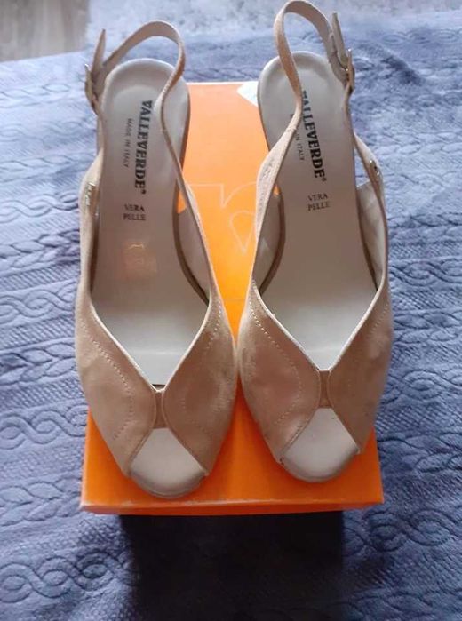 Дамски обувки от естествена кожа на италианската марка VALLEVERDE