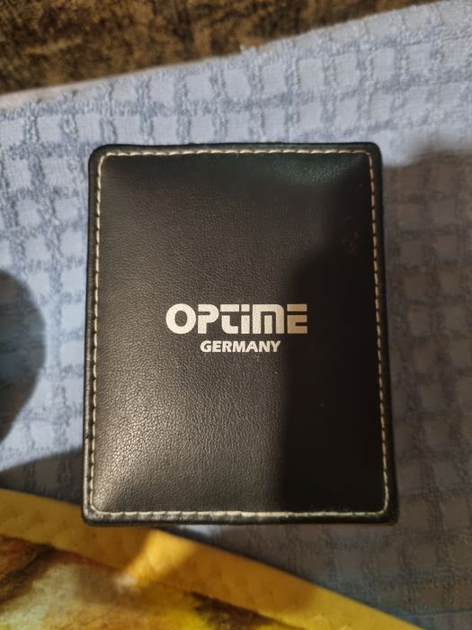 Продам часы Optime Germany