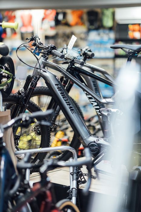 Vânzări biciclete noi -Johnny s bike shop