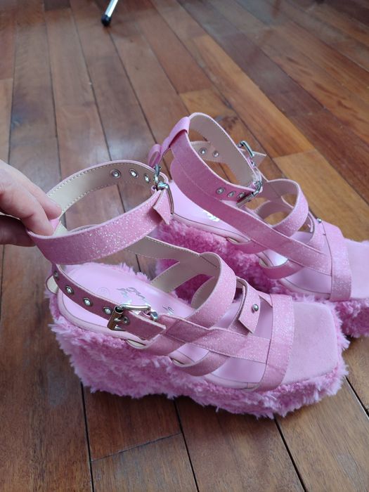 Екстравангардни обувки (за парти)