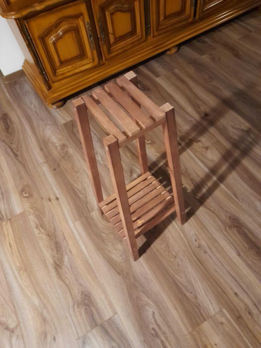 Suport ghivece flori