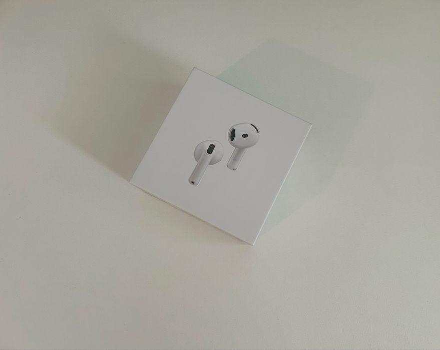 Vand Casti AirPods 4 ANC