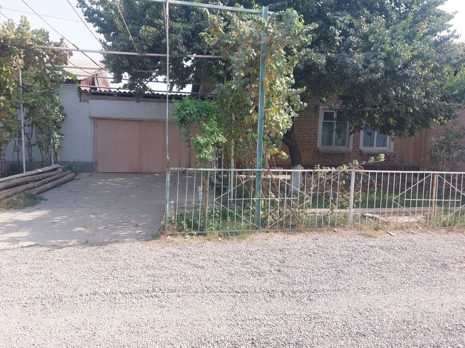 Ховли уй сотилади