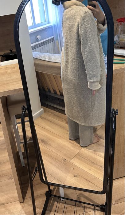 Продам пальто из альпаки