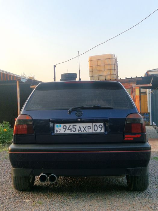 Volkswagen Golf 3 VR6 2.8