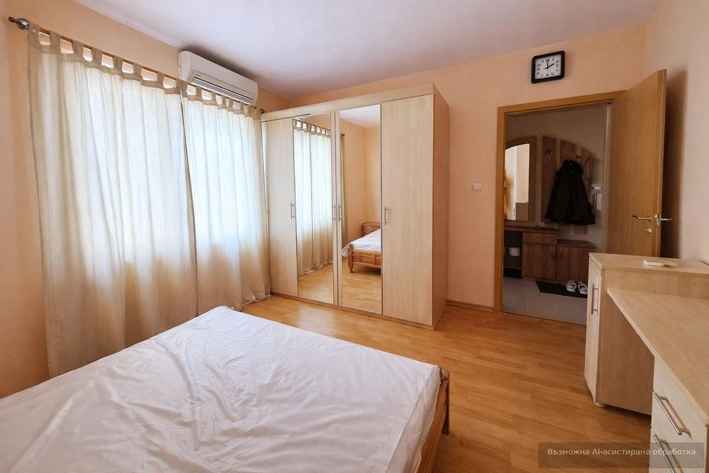 Двустаен апартамент в жк. Христо Смирненски