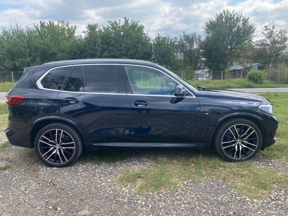 BMW X5 Pachet M40i Sky Lounge-Swarovski-Ventilatie Scaune