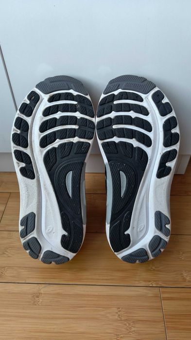 Asics Gel Kayano 31, размер 42.5