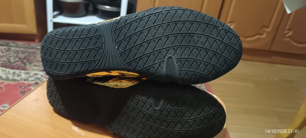Продам боксёрки 38 размер. Новые.