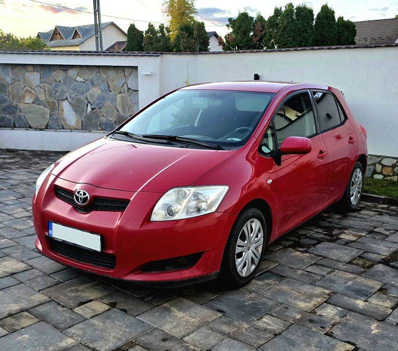 Toyota Auris 1.6 GPL