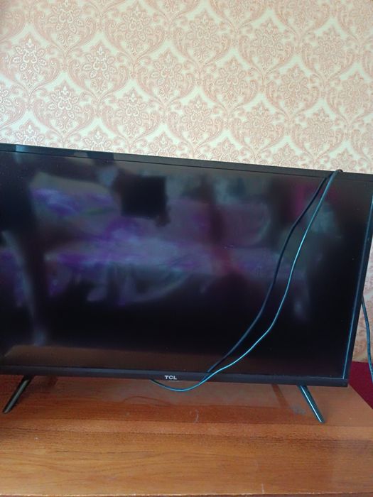 Телевизоры 2 штуки TCL