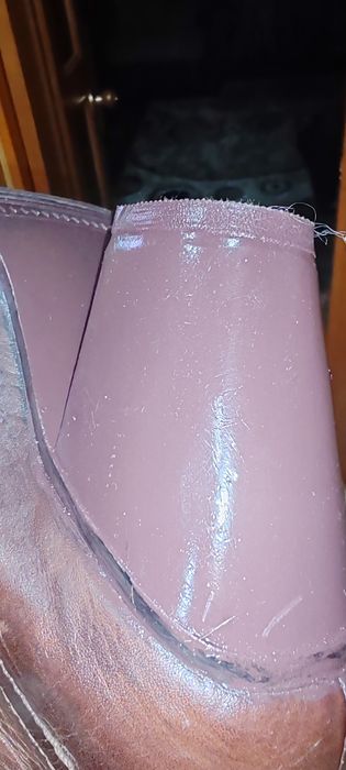 Продам кожаные сапоги