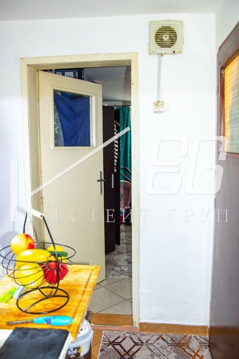 Етаж от къща в Варна-Аспарухово площ 98 цена 130000