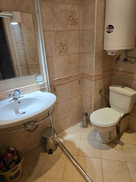 Продава се Тристаен апартамент в Варна, Окръжна болница - 80 кв.м за 1626 €/кв.м - Снимка #11