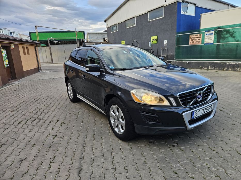 VOLVO XC60 2011 — imagine 3